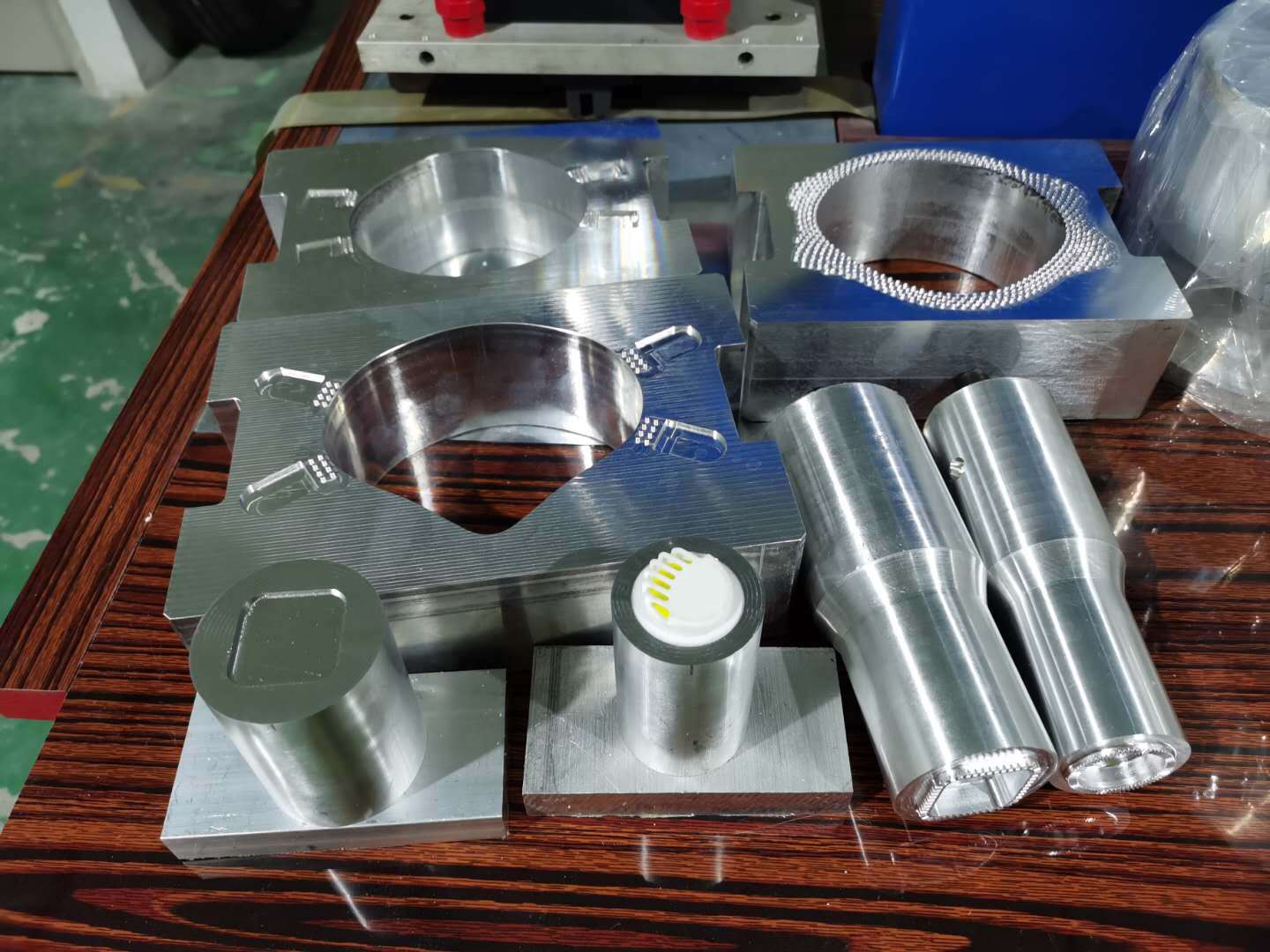 口罩机模具cnc非标模具加工杯型口罩成型模具封边模超声波焊接模