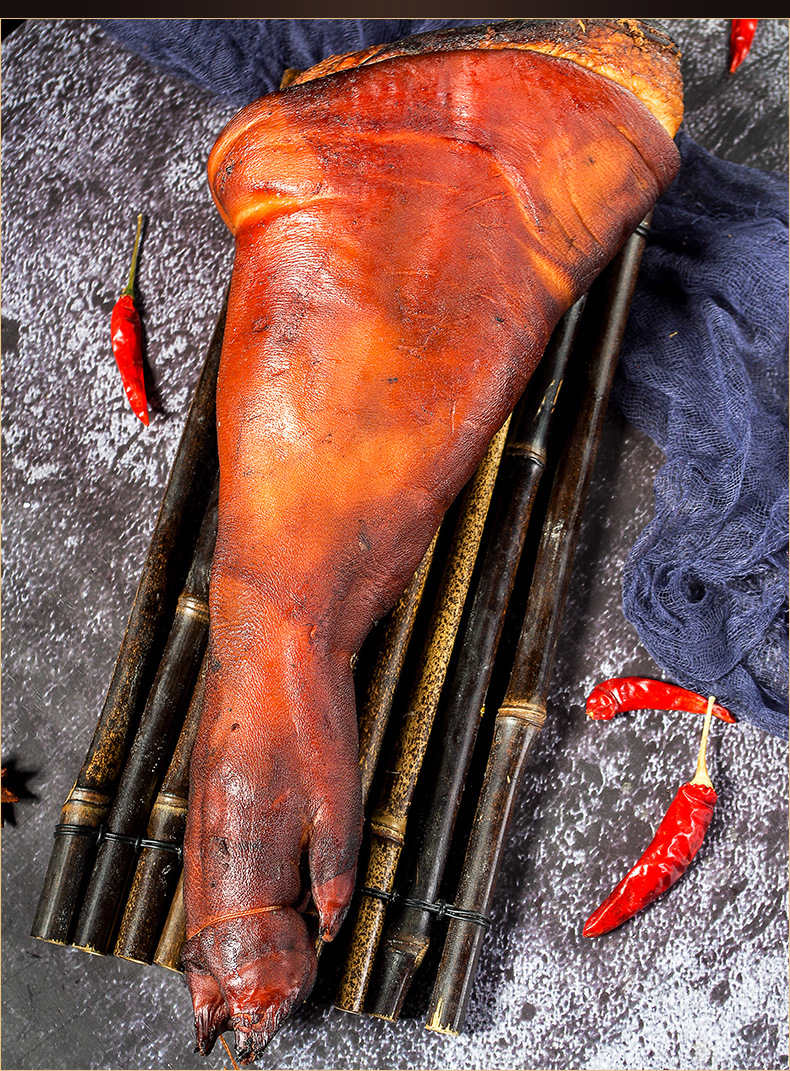 农家自制风味腊猪蹄500g柏丫柴火熏制重庆特产烟熏腊猪蹄厂家批发