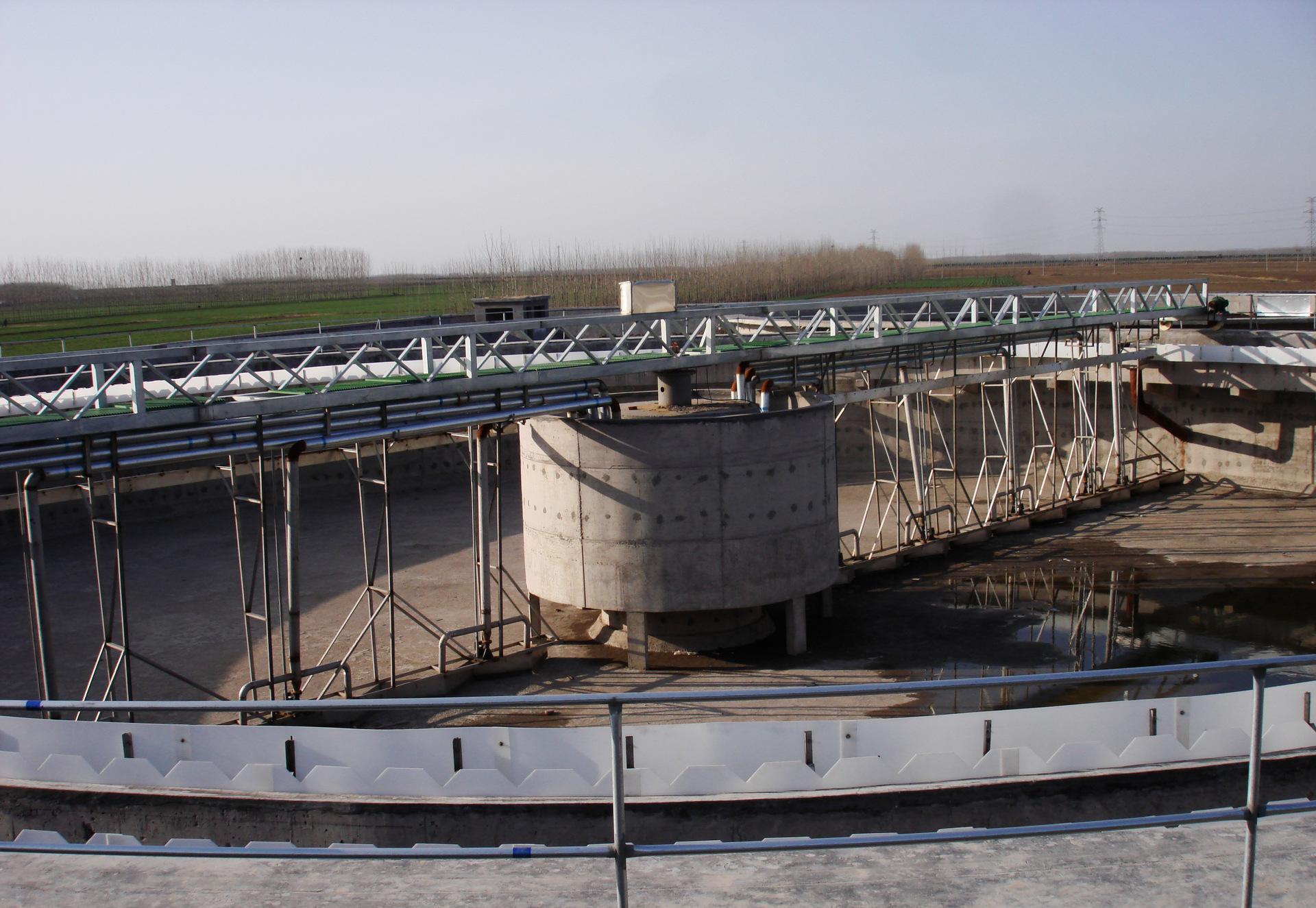 定制周边传动刮泥机污泥处理设备中心传动刮吸泥机桁车式刮泥机-阿里