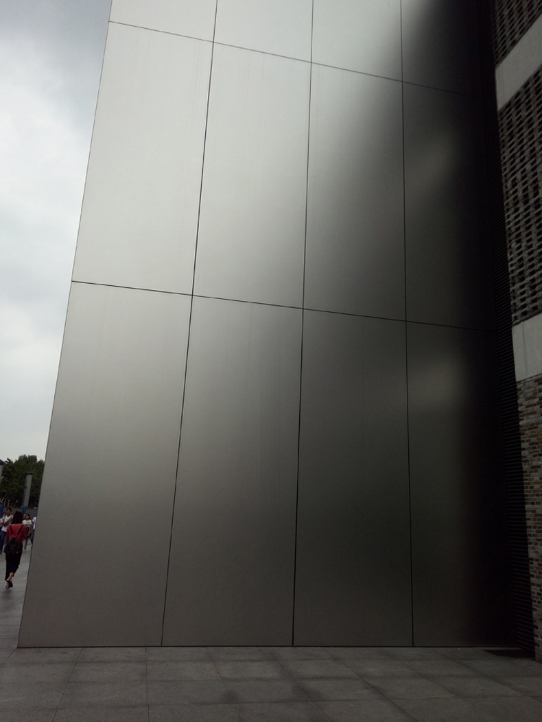 氧化铝板阳极氧化铝单板高档装饰用建材规格可定厂家直销