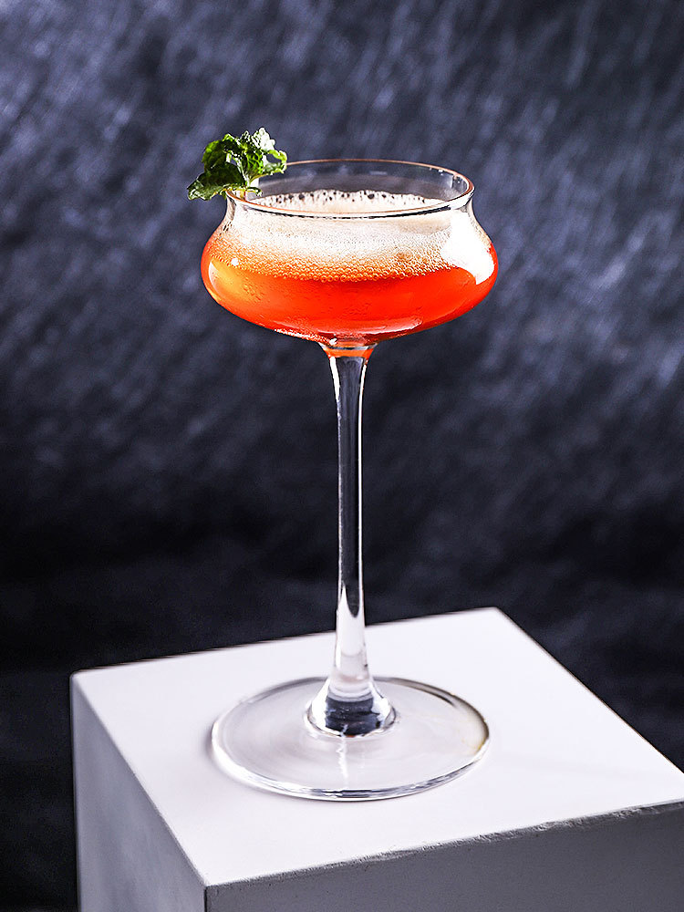 创意个性收口高脚鸡尾酒杯 马天尼杯 马提尼杯香槟杯酒吧专业酒杯