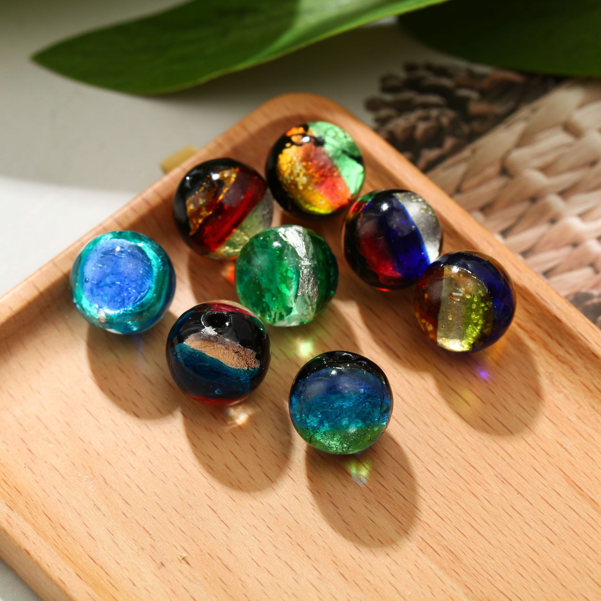 晗钰缘 梦幻彩箔双面夜光琉璃散珠diy饰品配件日式琉璃珠手工材料