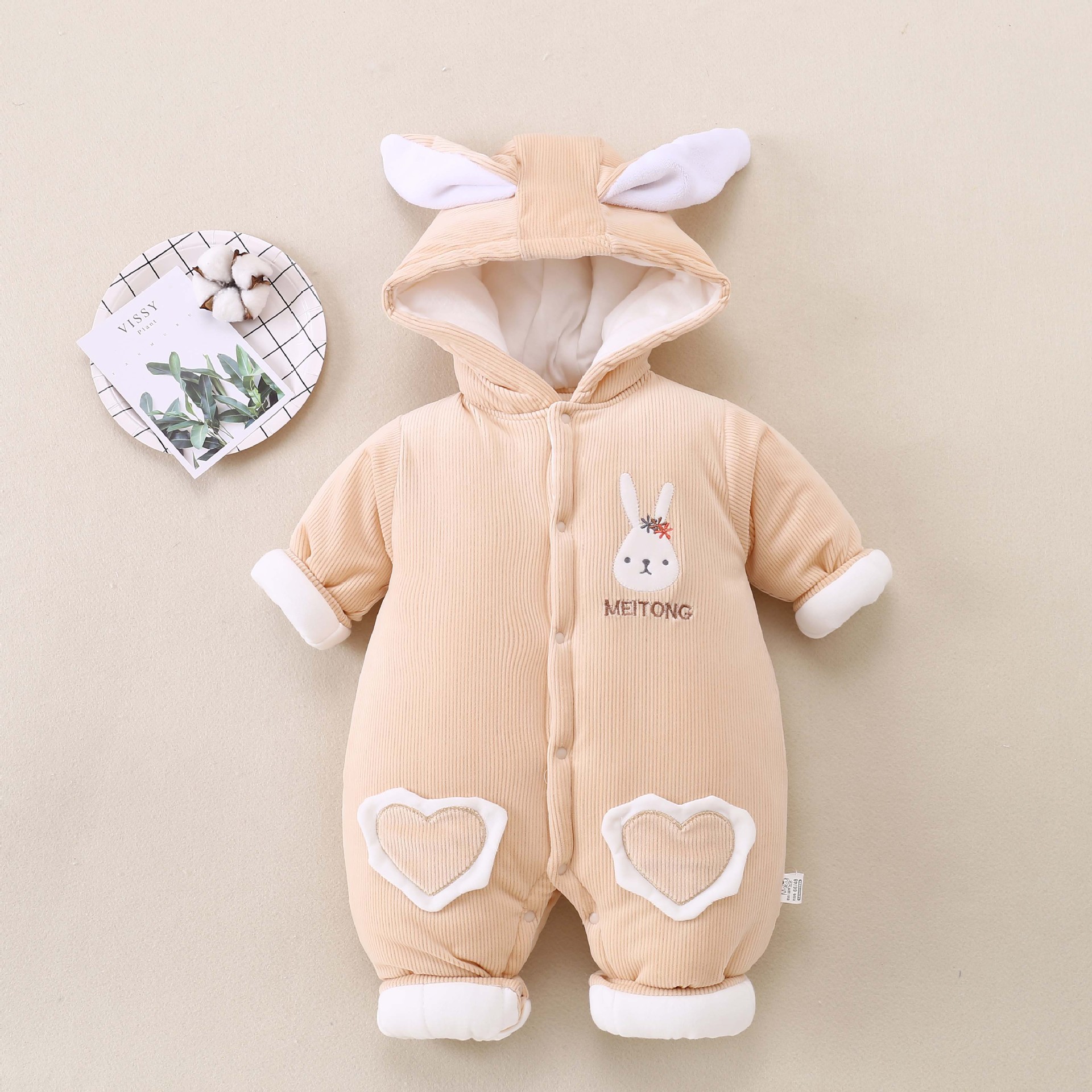 2020年婴儿秋冬装连体衣加厚爬爬服哈衣男女小宝宝外出一件代发