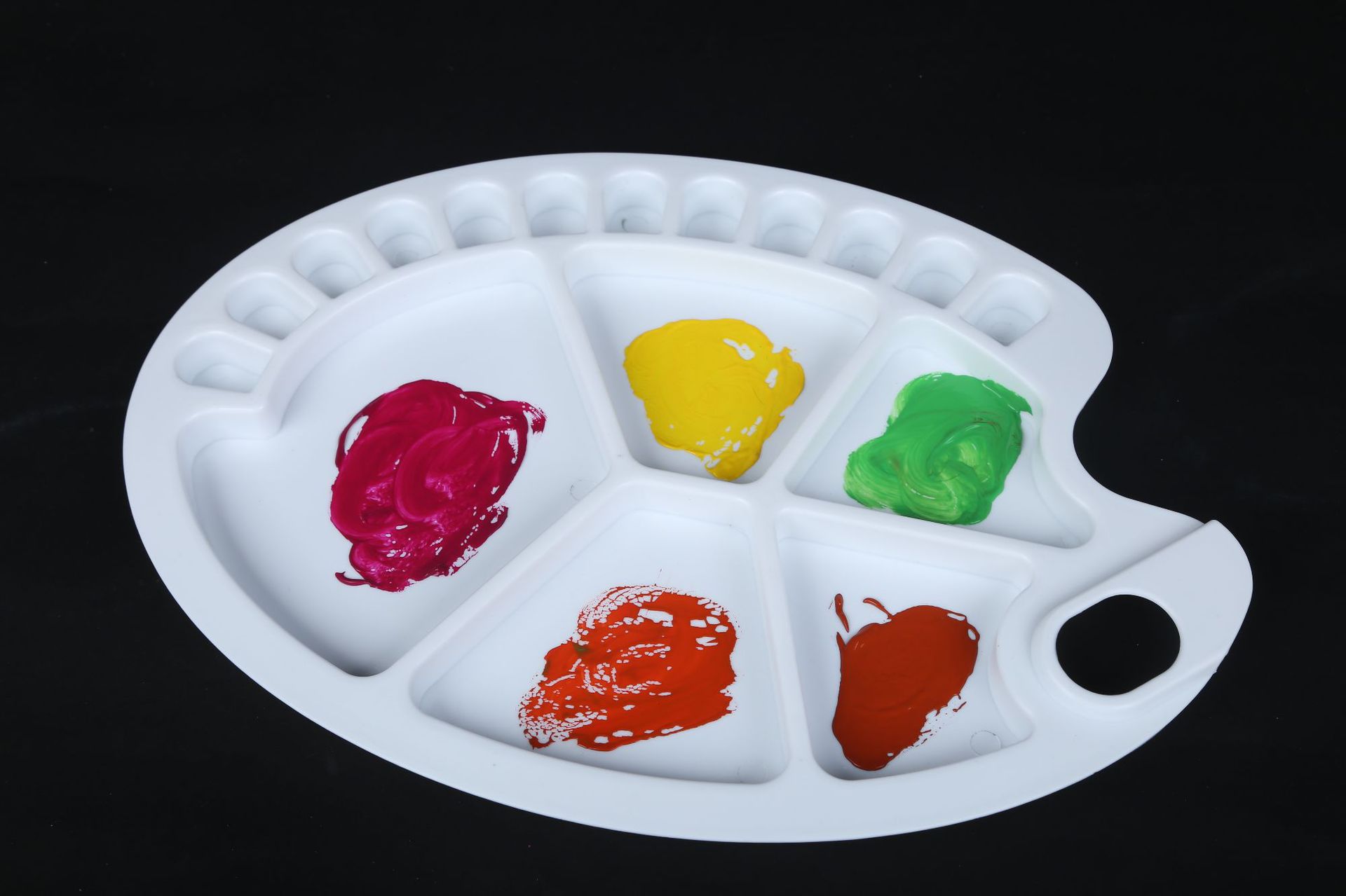 货源供应17格调色盘水彩水粉调色板 多功能调色盘 椭圆调色板