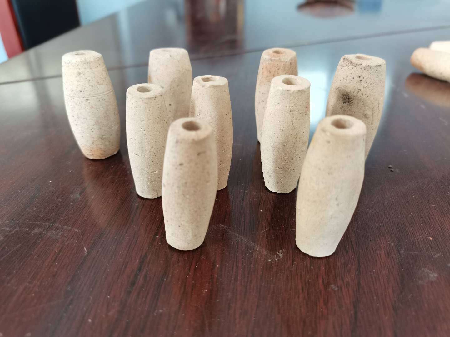 渔网陶瓷网坠角子拖网鱼脚拦河网定置拉网穿孔网坠配重坠子瓦角子