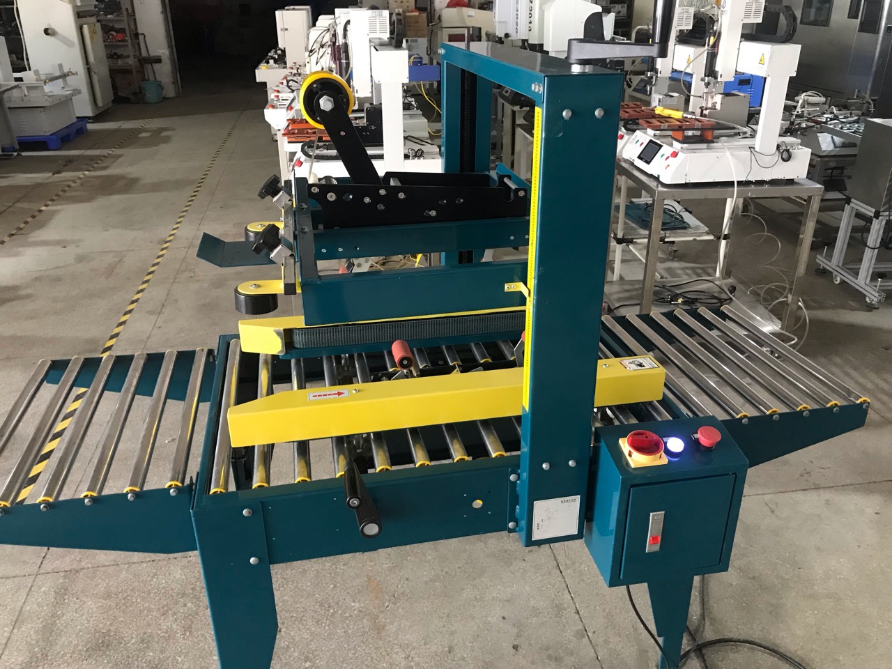 二手封箱机全自动胶带封箱机打包机胶带机低价出售