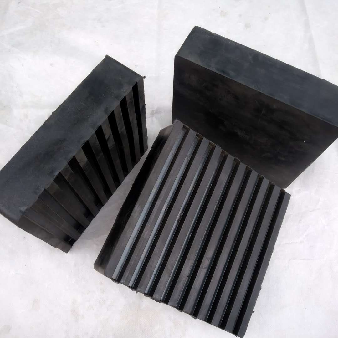 优质橡胶减震块 风机 机床减震 水泵减震垫 方形防振 空调橡胶垫