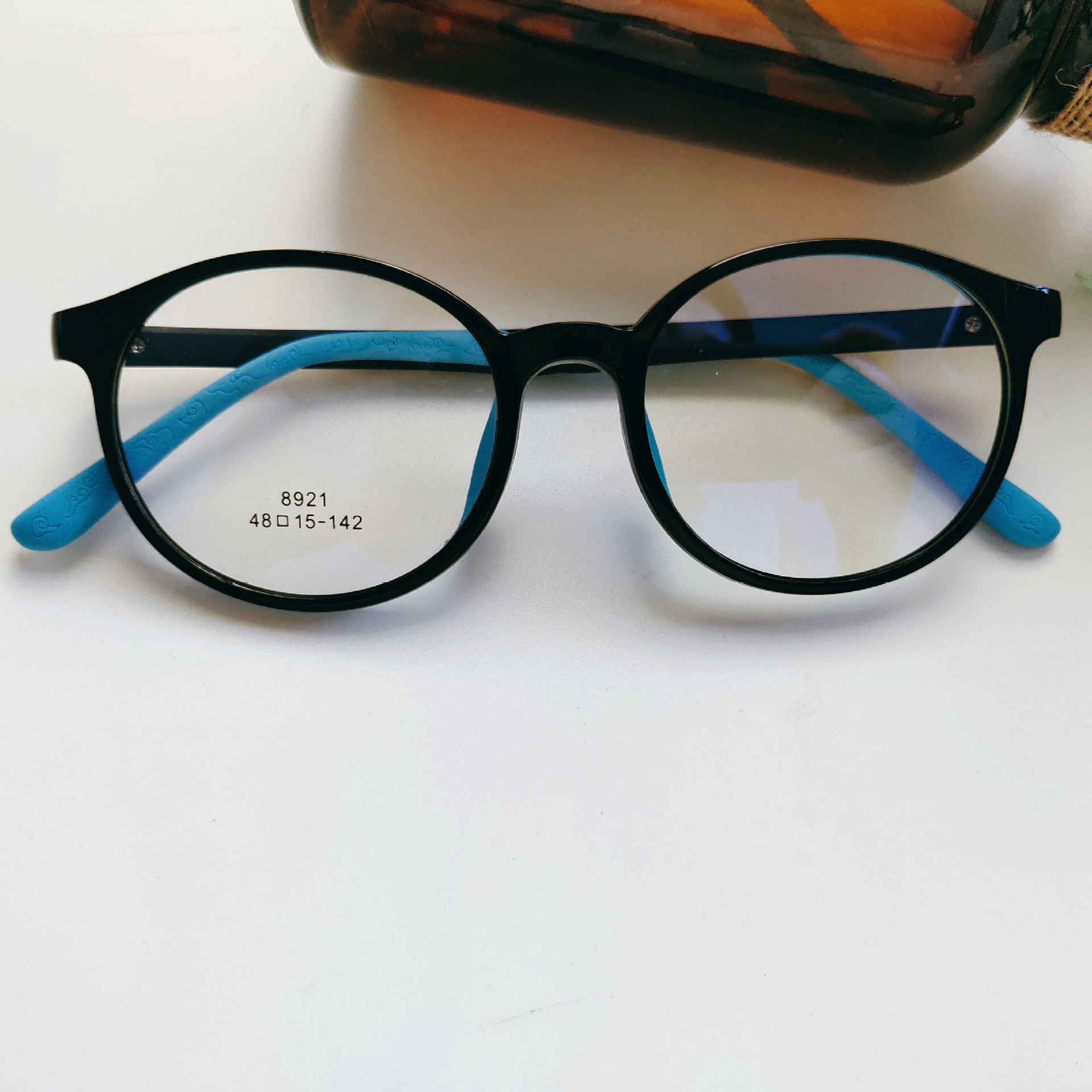 2020新款儿硅胶眼镜tr90眼镜框眼镜平光镜复古圆框儿童镜