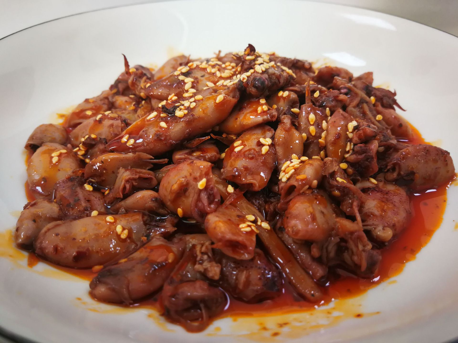 避免阳光直射生产日期见喷码原料与配料海兔 植物油 辣椒 麻椒 鲍鱼汁