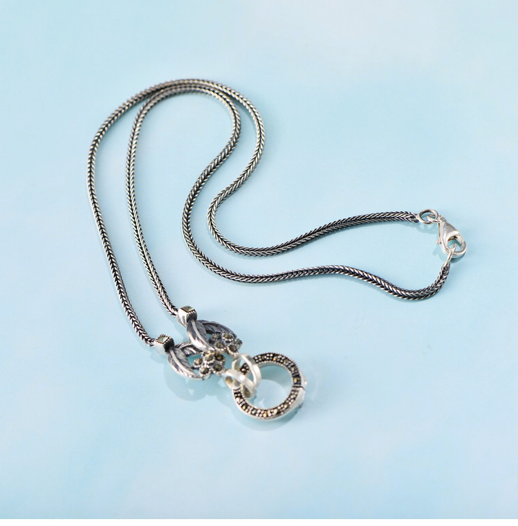 小黑银饰批发s925纯银四方蛇骨链简约项链女士马克赛花朵项坠链子