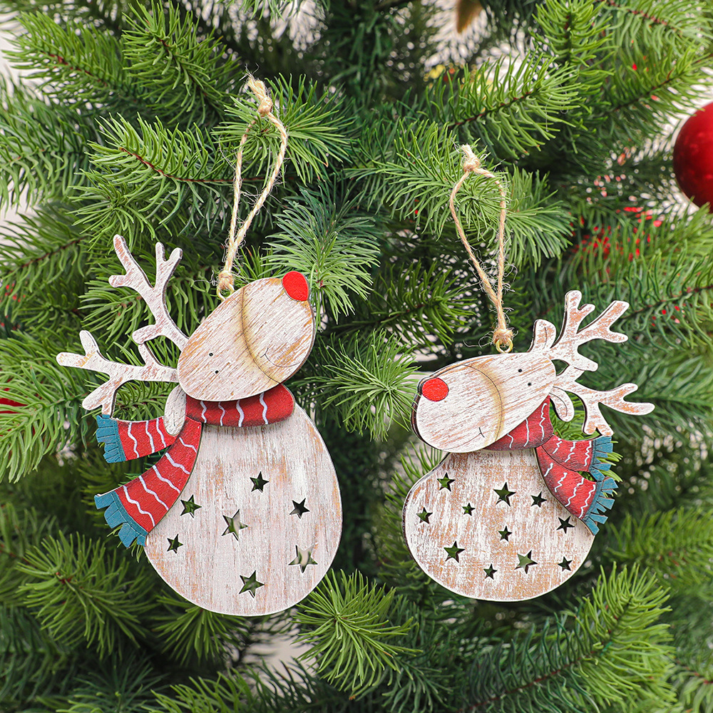 新品圣诞节木质彩绘麋鹿挂件圣诞树创意卡通配件吊饰装饰用品