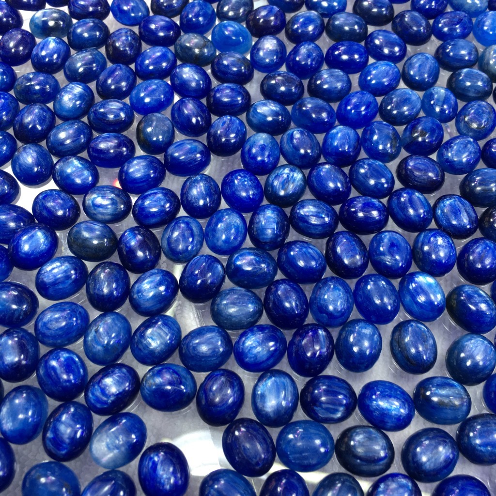 天然蓝晶石戒面 裸石 diy饰品镶嵌配石8*10mm戒面 蓝晶石戒面批发