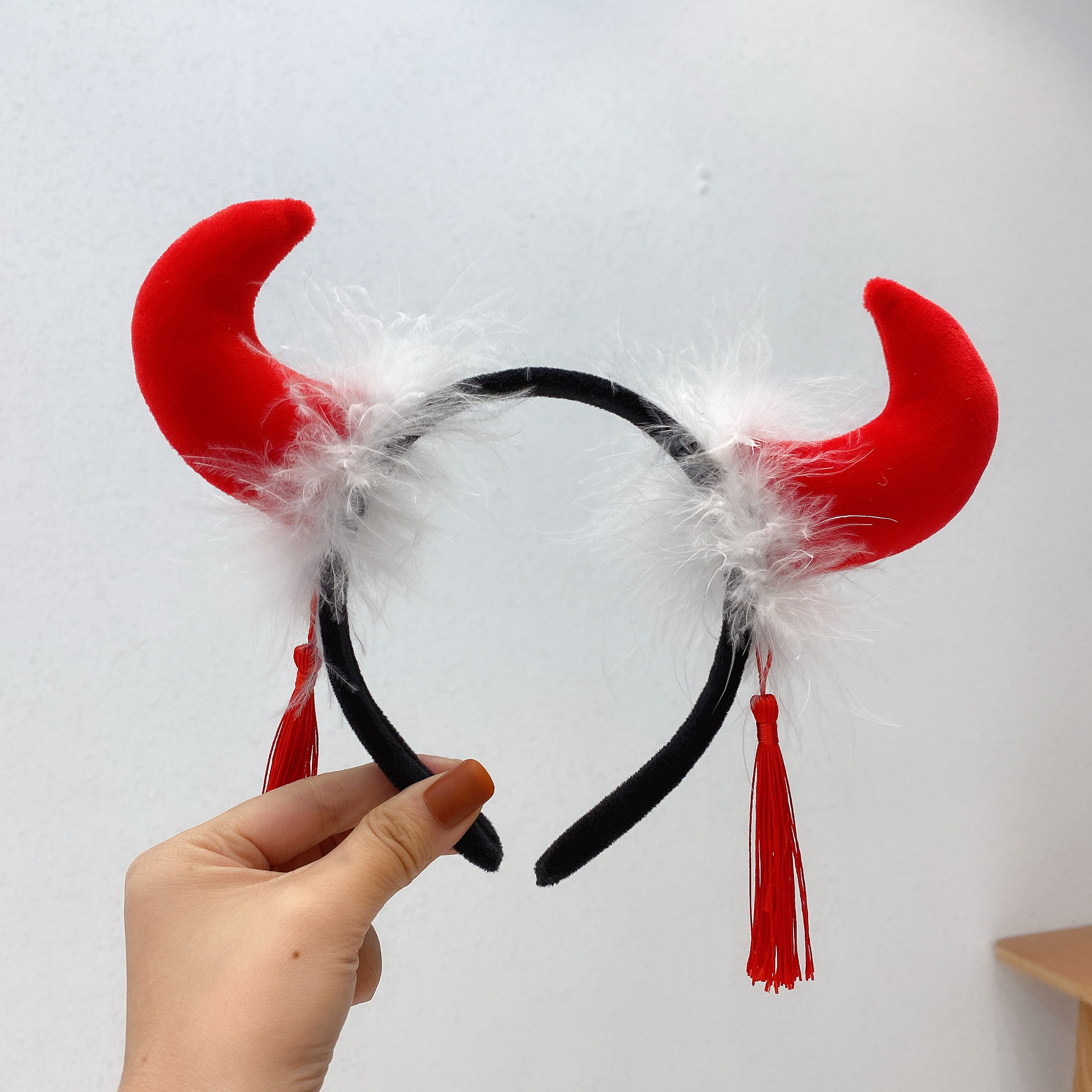 牛角发箍可爱卡通小牛公仔发卡动物头饰节日装扮道具超萌拍照头箍