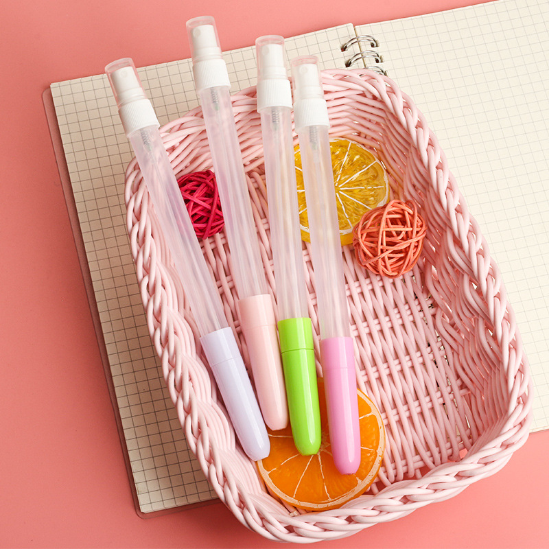 新款创意可注水喷雾中性笔学生多功能透明灌装式喷水签字笔水性笔