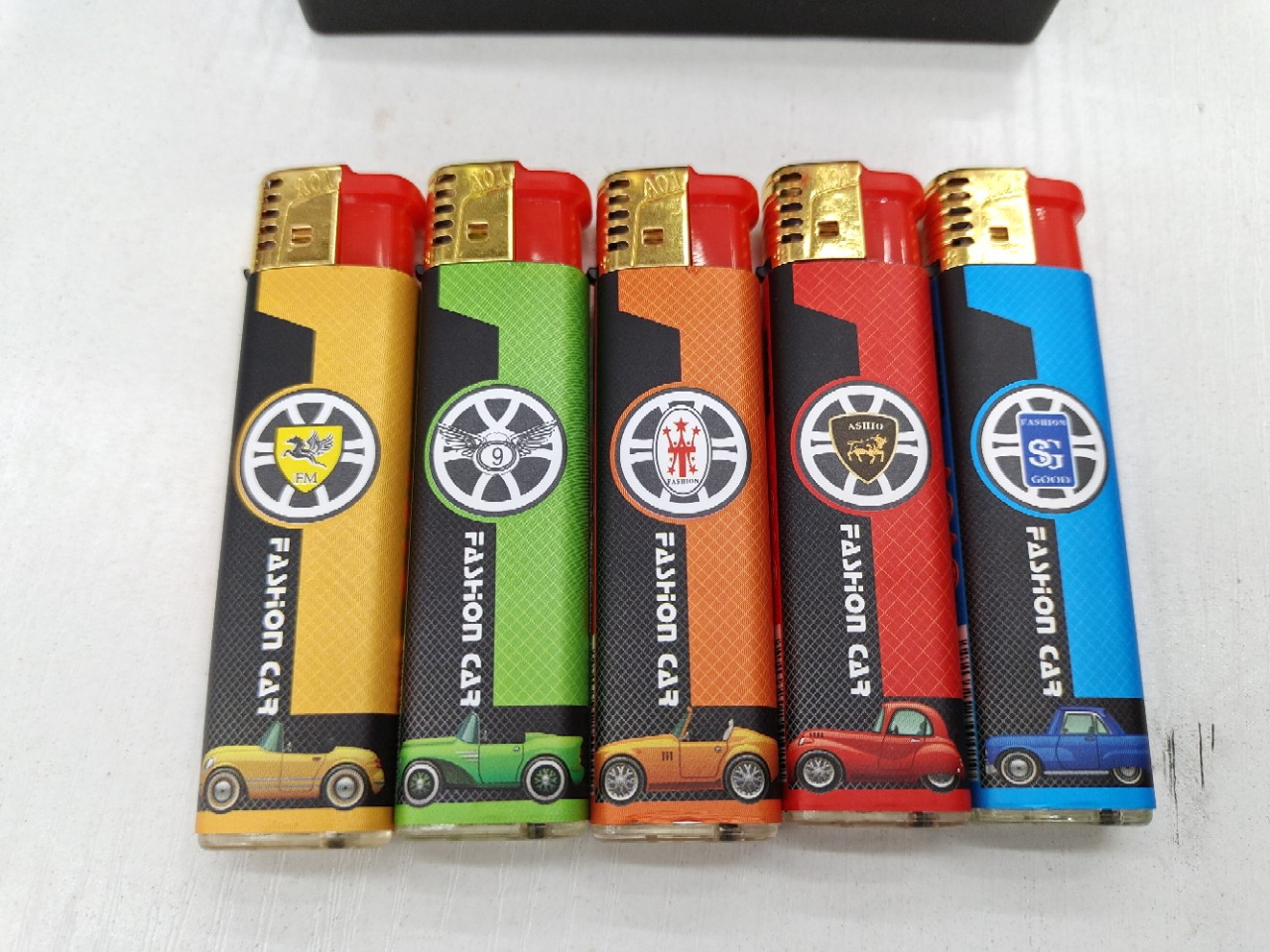 新款直冲防风打火机上市恒图a01金色风罩时尚包纸直冲防风打火机