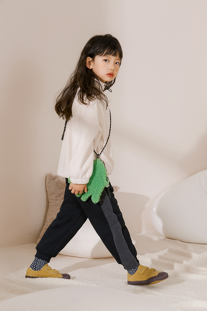 小懒猫童装冬季新品韩版加绒加厚儿童纯色宽松卫衣裤男女童保暖裤