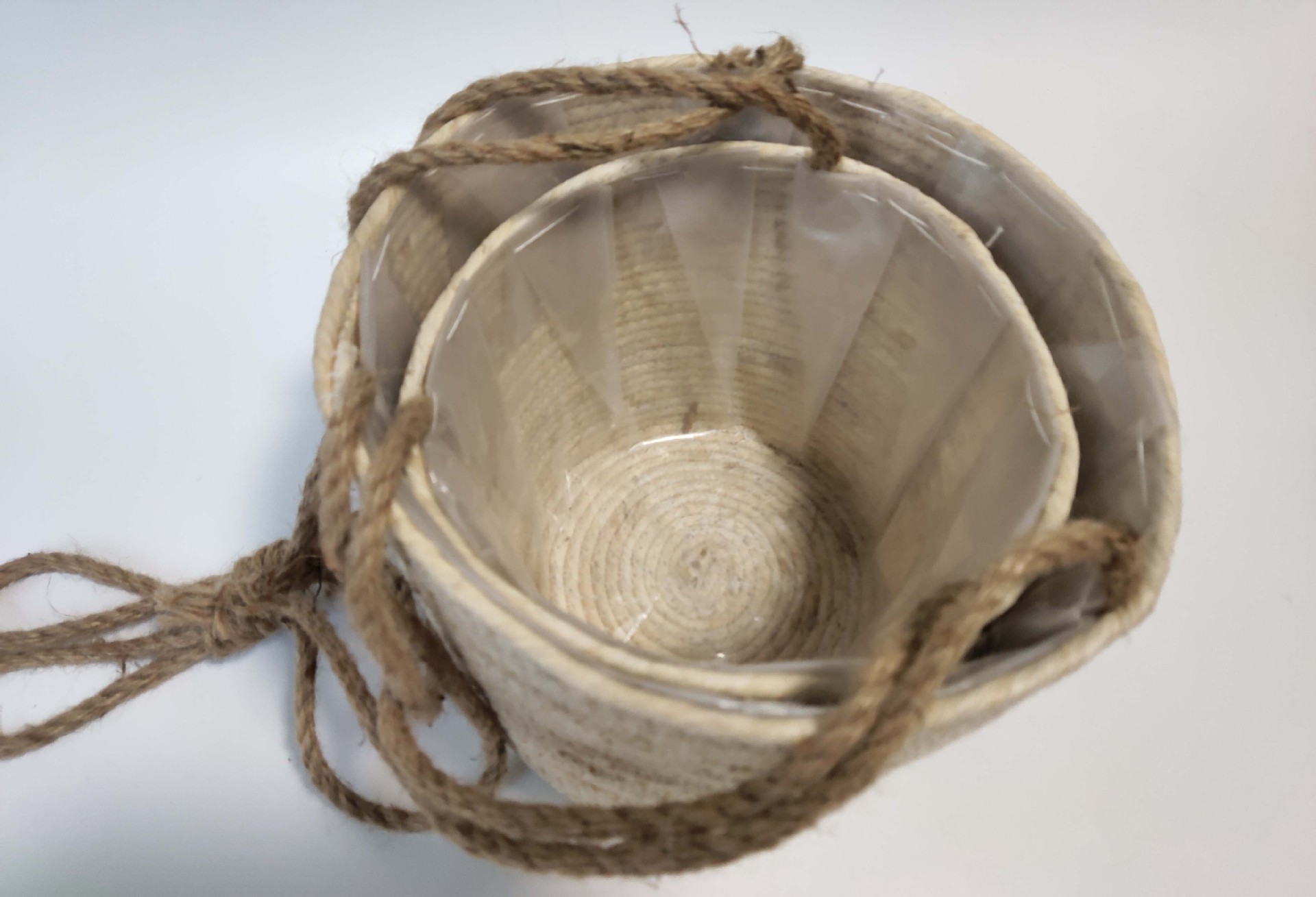 厂家直销处理纯手工编织收纳筐收纳盒衣服篓草编制品玉米皮草编框