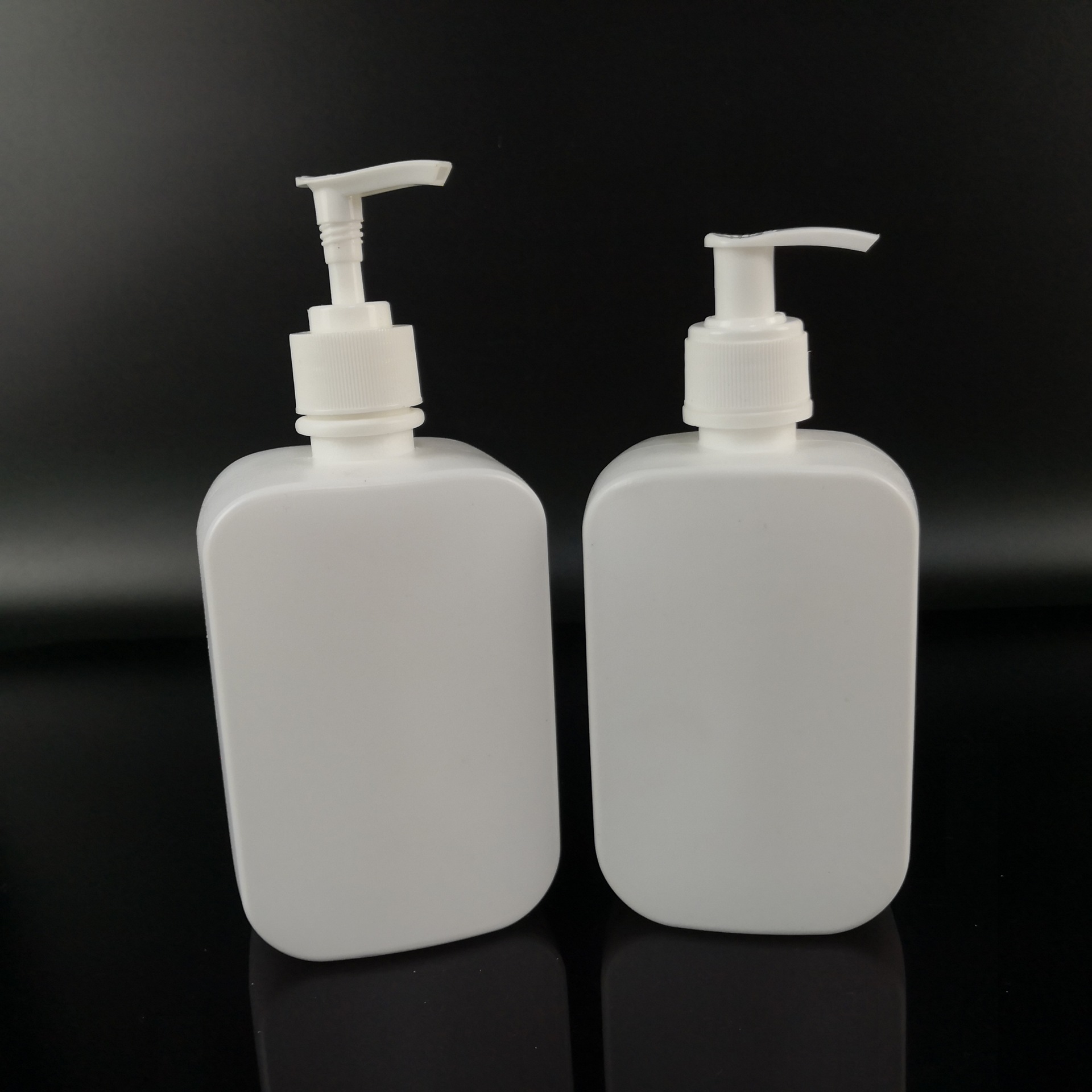 厂家生产可定制500ml洗手液瓶 免水洗手液凝胶瓶 按压式洗手液瓶