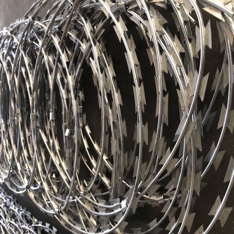 Stainless Steel Razor Barbed Wire Hot Dipped Galvanized Barbed Wire Anti-Climbing Airport Protection Anti-Theft Barbed Wire Factory Direct Sales