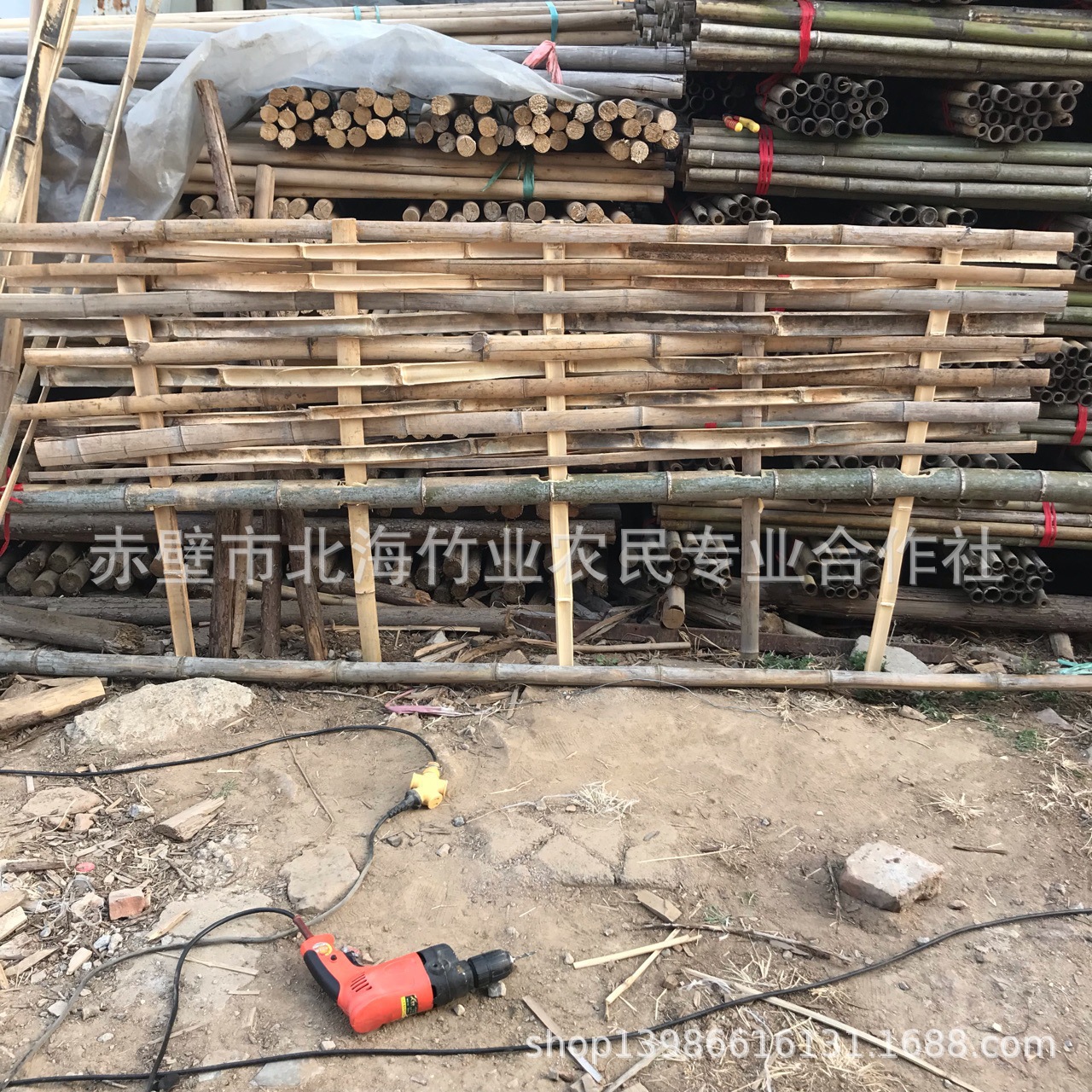 批发优质竹篱笆 各规格竹围栏 工地安全笆 脚手片 毛竹片 竹笆