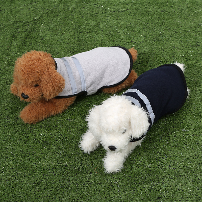 2020跨境货源户外保暖绒布变身装时尚休闲两道杠狗衣服厂家直销