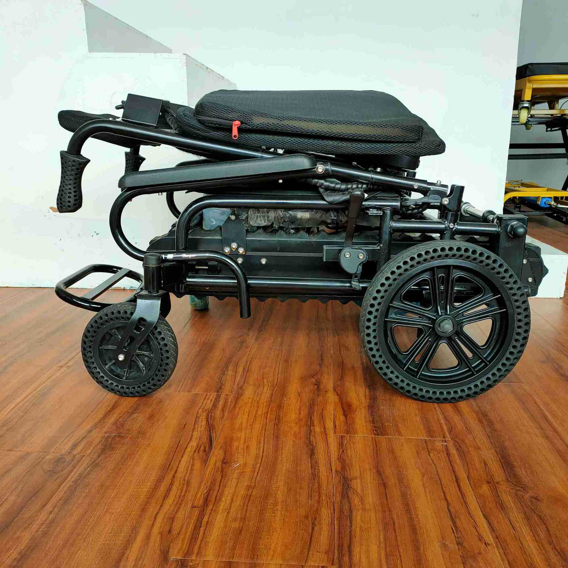 八哥电动爬楼机履带式爬楼梯轮椅车老人代步车残疾人上下台阶方便