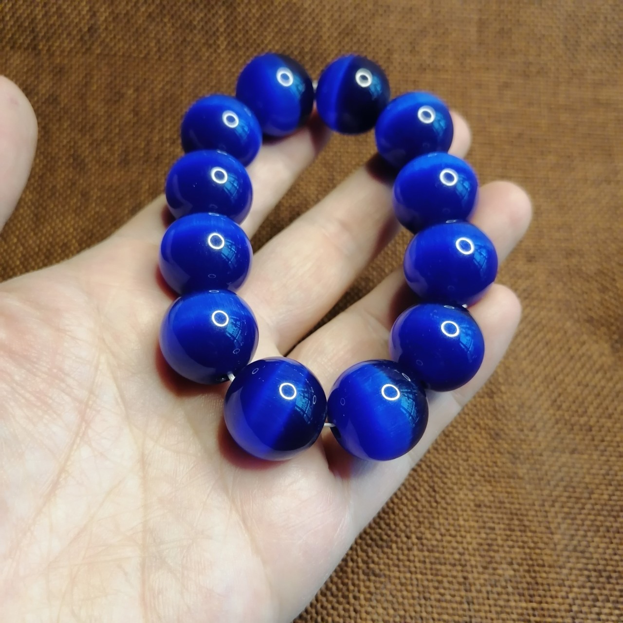 新款蓝色猫眼石虎眼石手串 宝石蓝男士手串手链2.0cm批发