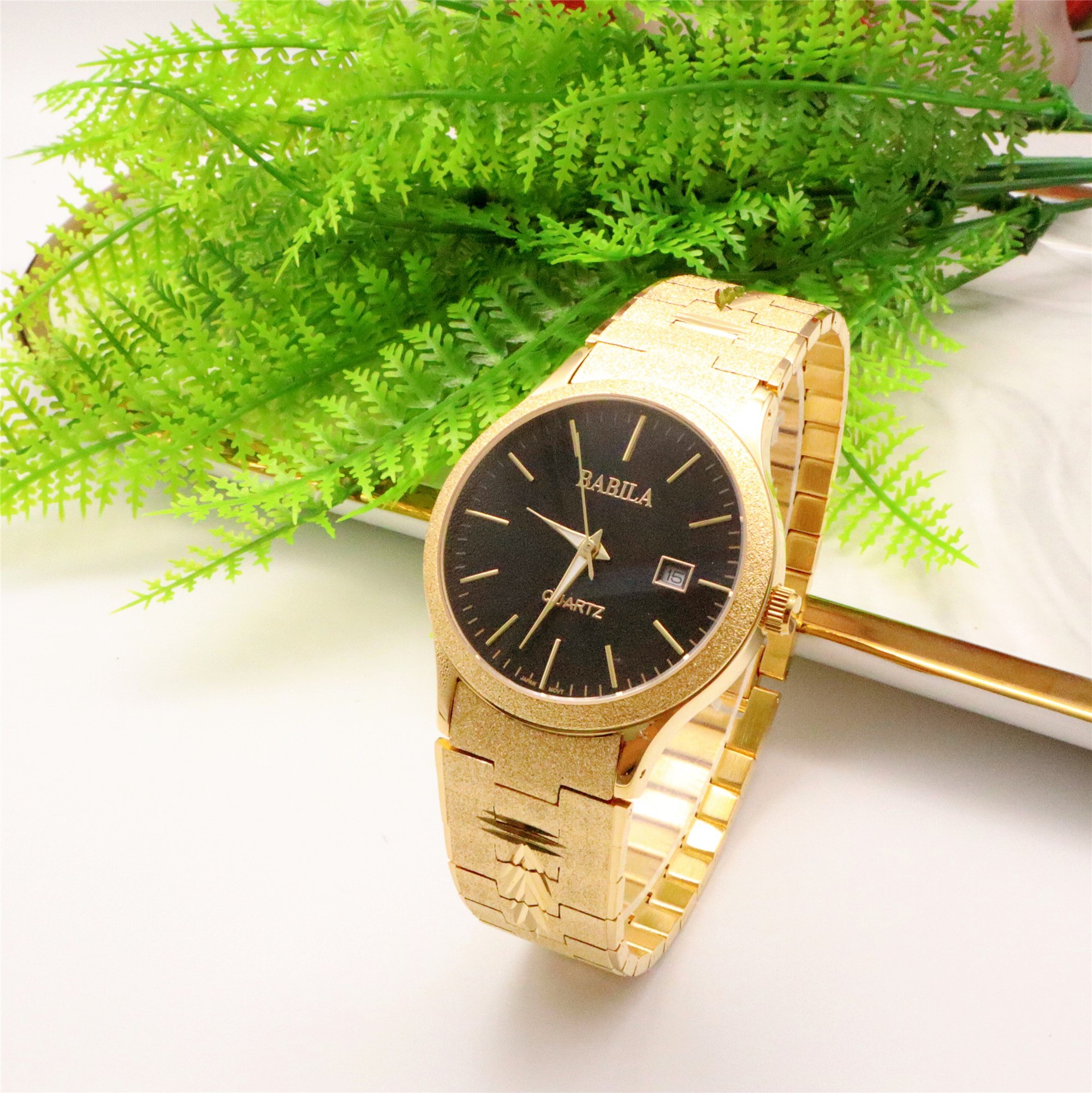 厂家批发babila高档沙金不掉色18k金男士手表防水日本石英机芯