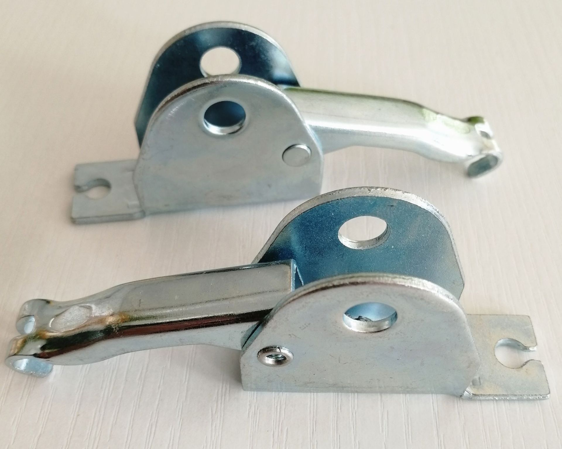 蝴蝶铰u型床挡横梁托架床耳朵床挂连接件床板托家具软床五金配件