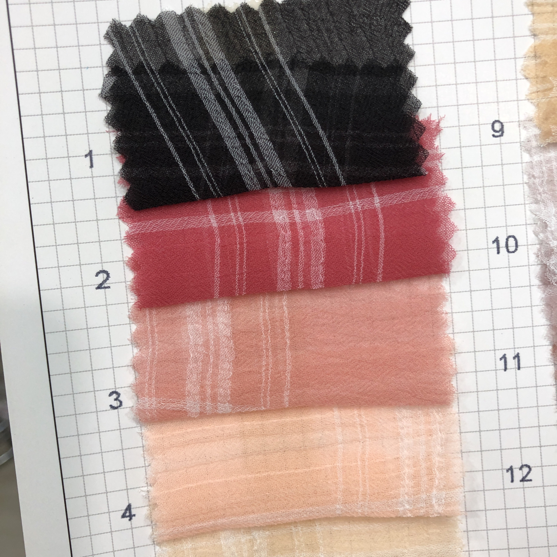 纳米丝阳离子多线格子 雪纺面料纳米皱格 春夏防晒衣上衣丝巾头巾