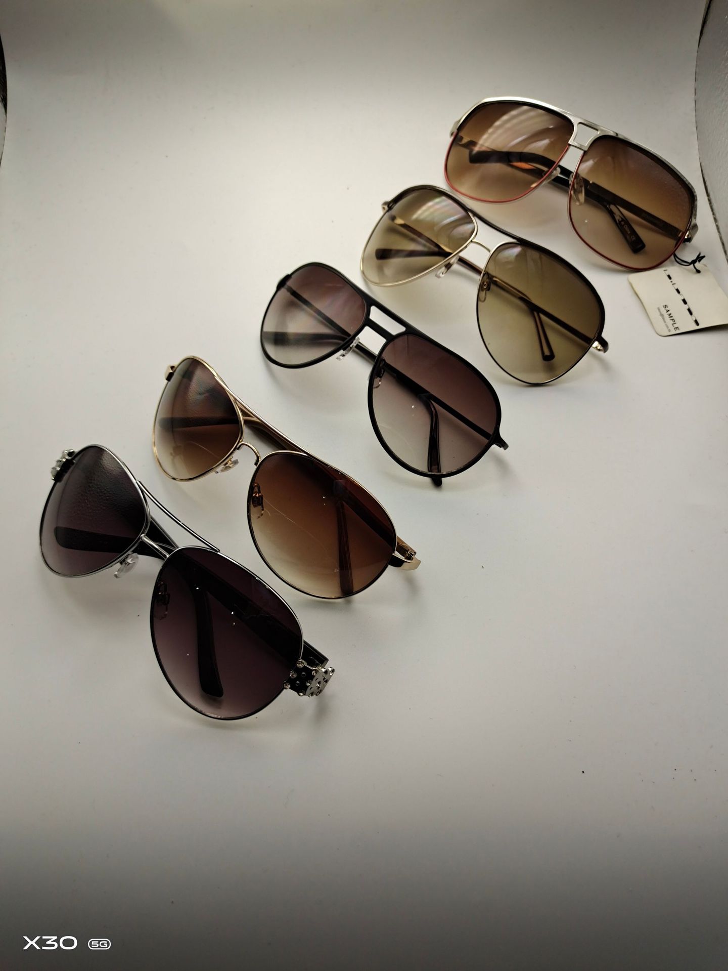 Metal Sunglasses Mixed Batch Metal Frame Sun Glasses Wholesale Sunglasses Men's Random Stall Glasses Wholesale