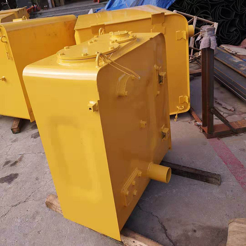 现货pc160-7挖掘机 柴油箱 液压油箱 油箱滤芯 油箱 钩机全车配件