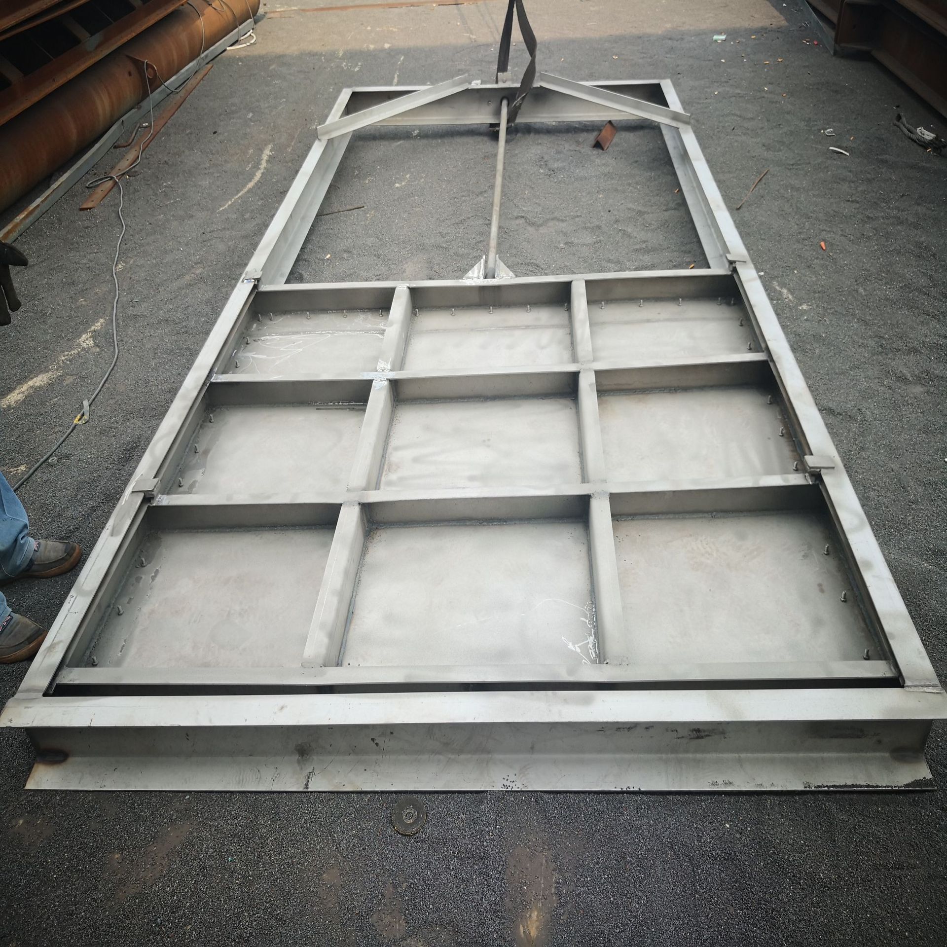 不锈钢闸门 附壁式304 316耐腐 手动电动启闭机机门一体闸门