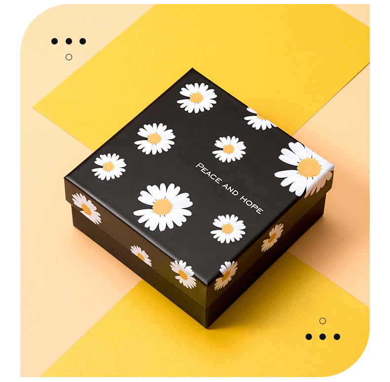 韩版创意小雏菊礼品盒清新礼盒情侣生日礼物精美包装盒收纳盒批发