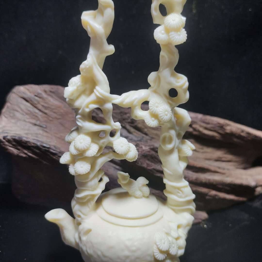 批发 象牙果雕刻提梁壶摆件家居办公室工艺品创意工艺礼品礼盒装