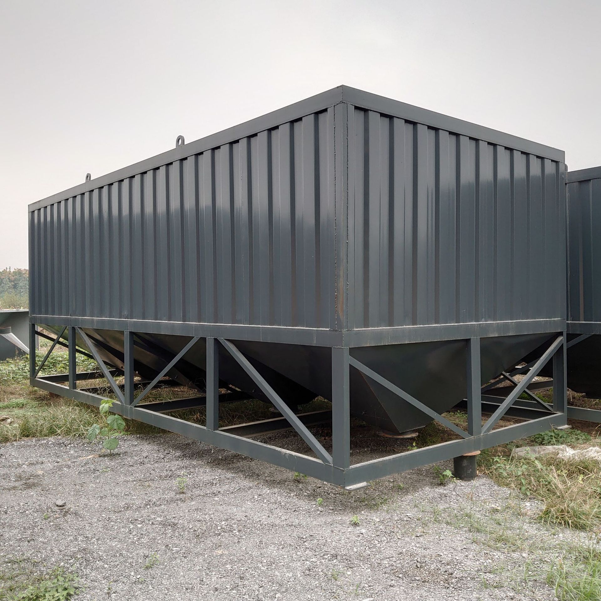 供应卧式水泥仓 免基础煤灰100吨卧式水泥罐 方形料仓卧式水泥罐