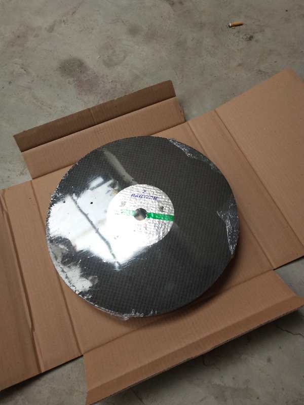 4*4mm切割片钢轨切割片