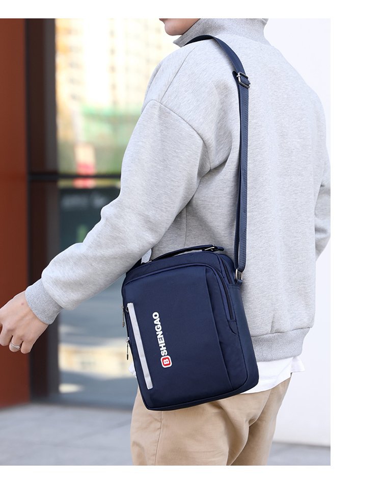 男士单肩包牛津布男斜挎小包背包休闲运动包时尚韩版潮跨包公文包