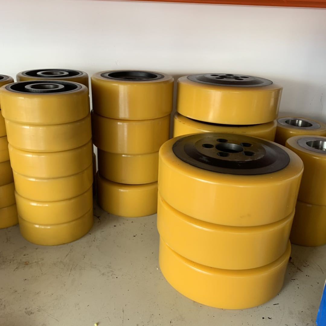 电动聚氨酯配件叉车堆高车