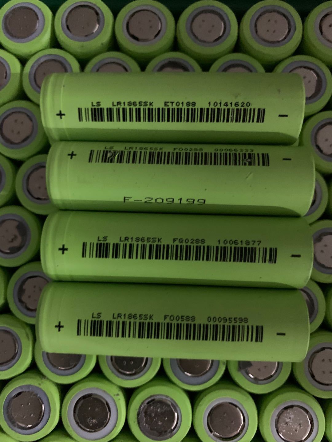 18650锂电池 力神sk 2600mah 厂家大量供应 量大从优