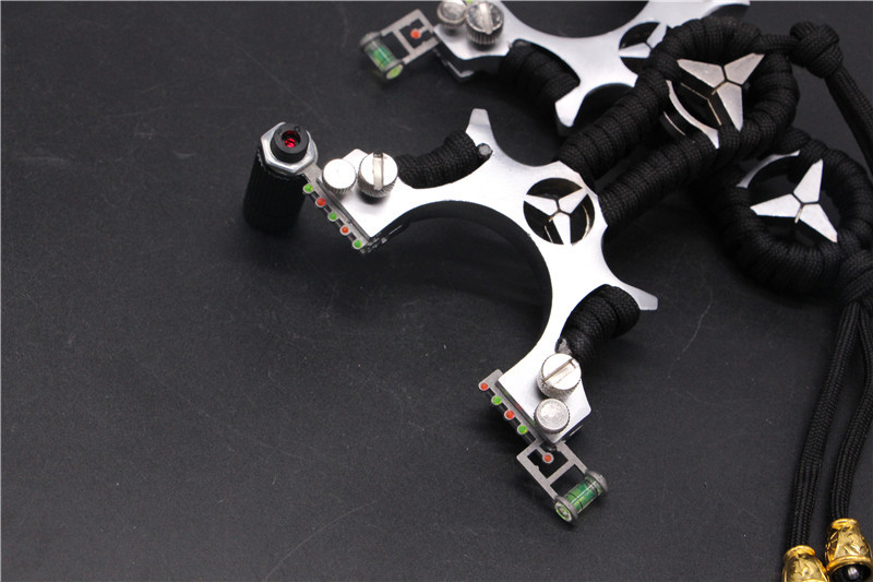 合金奔驰弹弓激光瞄准器玛莎合金钢 带水平仪红外 免绑快压扁皮筋