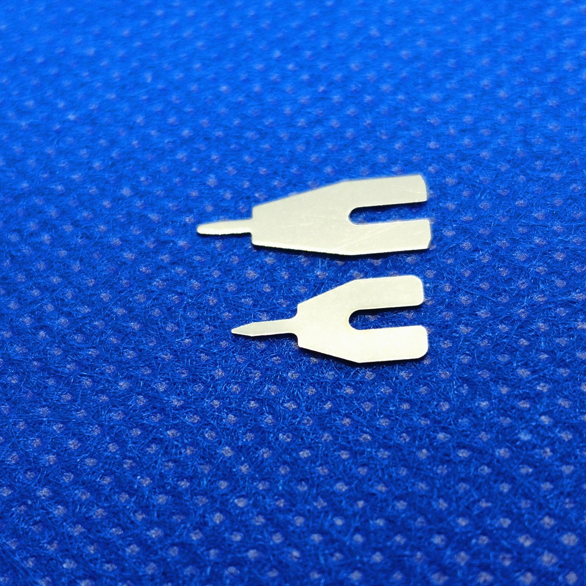 电池插脚片电池焊片cr纽扣电池连接片柱式电池插脚 纽扣电池片