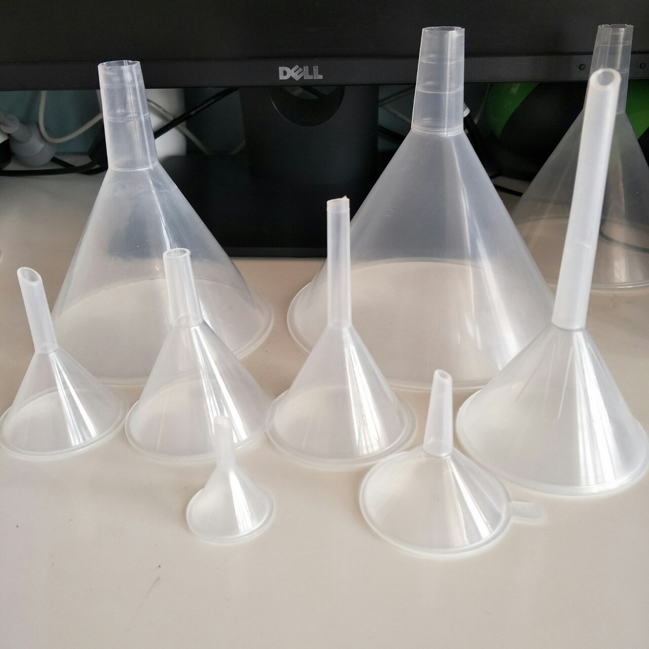 75ml分装漏斗实验专用漏斗加厚分装锥形漏斗75ml香水分装工具现货