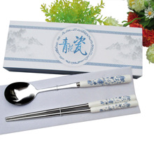 供应不锈钢青花瓷餐具批发 青花瓷礼品节日勺筷子两件套餐具套装