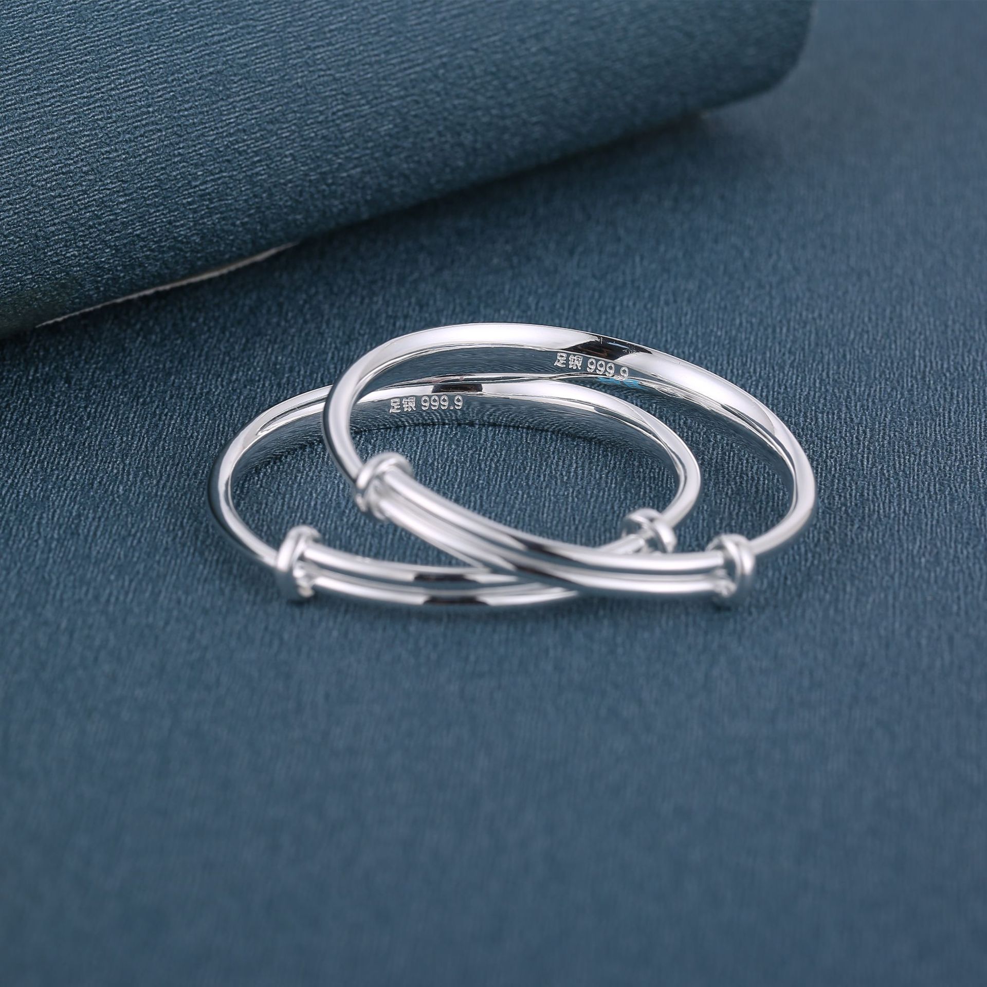 祥诚999足银小孩银手镯脚环宝宝银脚镯男女宝宝婴儿聪明伶俐海豚