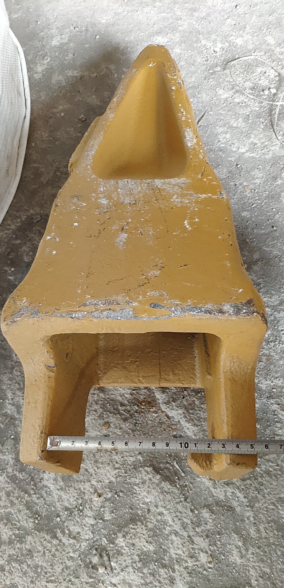 现货销售沃尔沃700 750挖掘机斗齿 岩石斗齿 尖齿优点加重抗磨