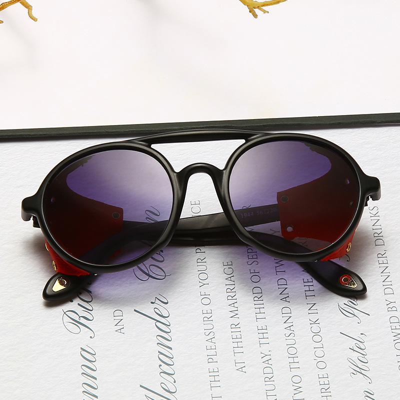 2020新款复古朋克风太阳眼镜圆框欧美风网红潮流墨镜金属镜腿眼镜