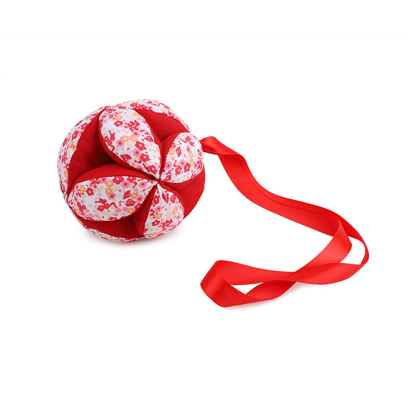 婴儿手抓彩球绣花球亲子互动彩球带丝带安抚床挂摇铃布球