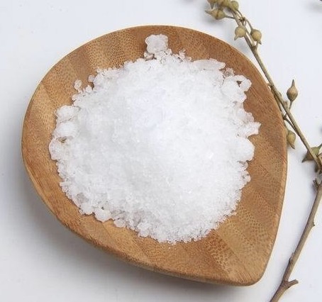 现货供应合成龙脑 合成冰片 含龙脑50% 外用乳膏贴化妆品原料