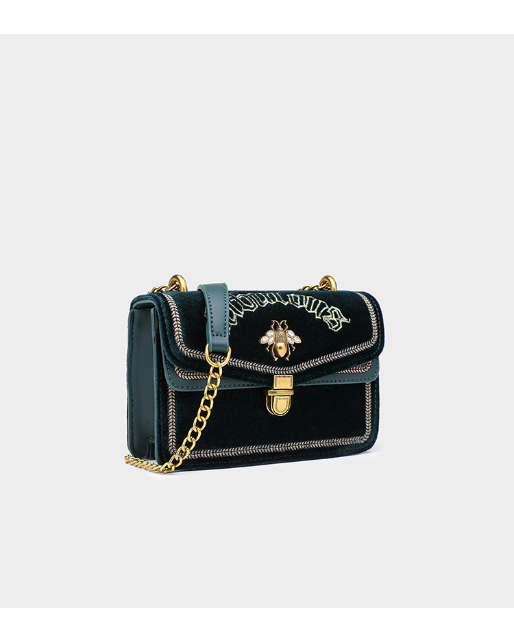 厂家直销泰国蜜蜂包2020新款绣线小ck链条包复古斜挎单肩包批发潮